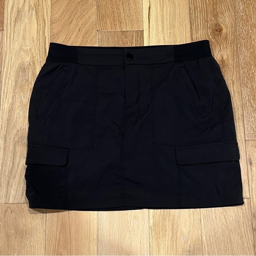 Athleta Women's Dark Skort with Pockets